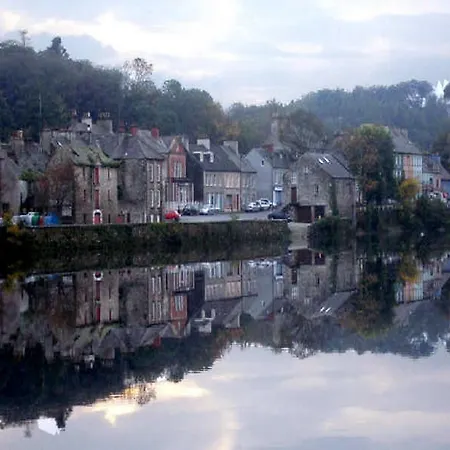 Lennonlodge * Ramelton