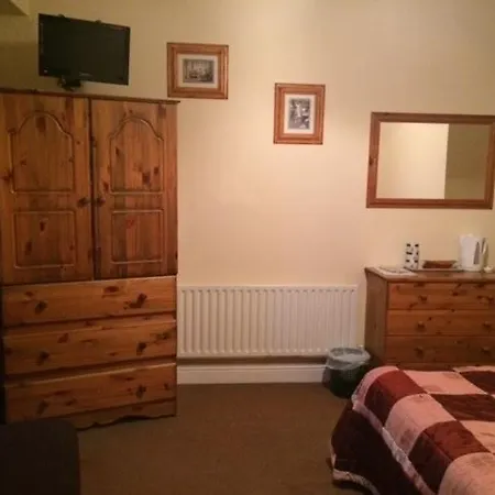 Lodge Lennonlodge