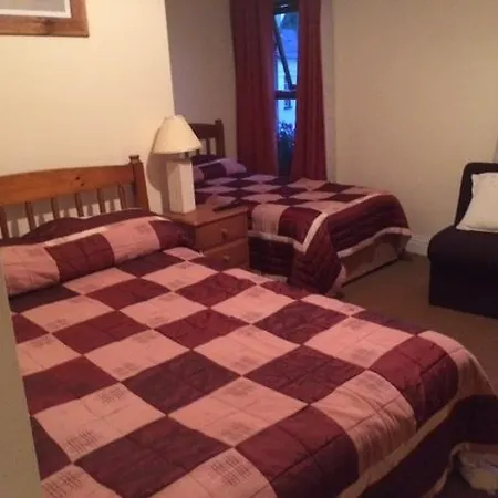 Lennonlodge Lodge *