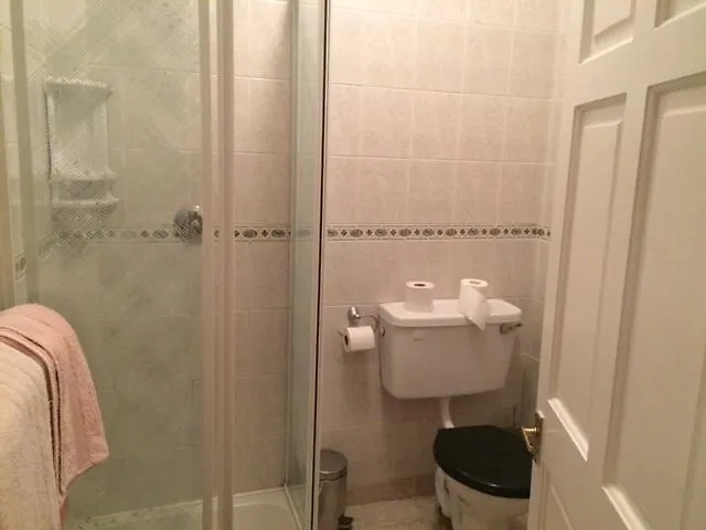 Lennonlodge * Ramelton